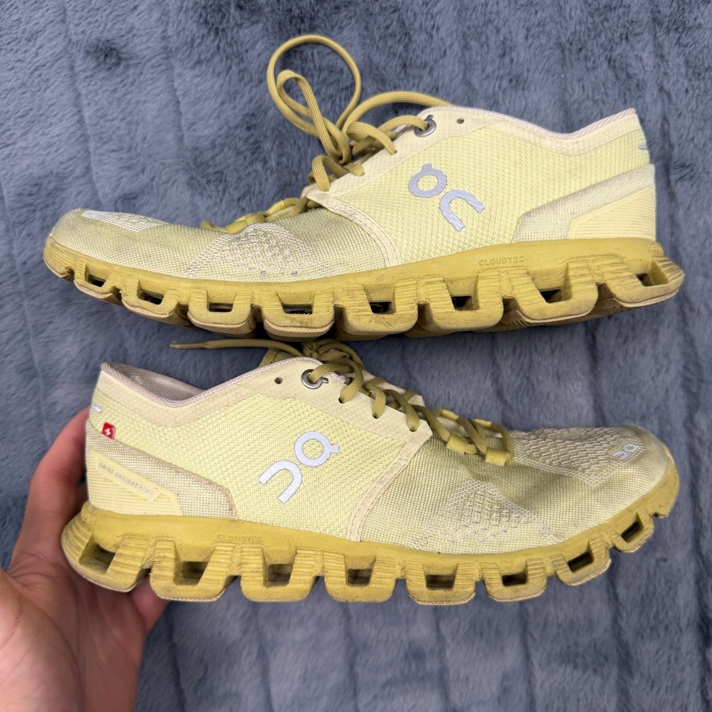 On Running Cloud X 3 Yellow Lime Women Running Shoes 40.99698 Size 8.5
